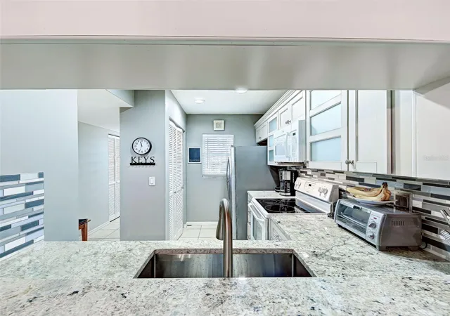 Photo 2 of Condo for sale at 435 Cerromar Ln #329, Venice, FL 34293 | MLS# N6146066 | Listing updated on 2026-10-09