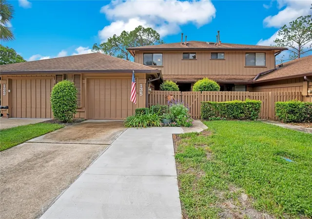 Photo 1 of Townhouse for sale at 135 Heron Bay Cir, Lake Mary, FL 32746 | MLS# O6447337 | Listing updated on 2026-10-08