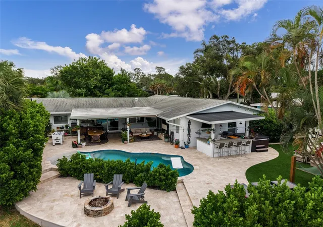 Photo 2 of Single family home for sale at 4785 Butterfly Pl NE, Saint Petersburg, FL 33703 | MLS# TB8555027 | Listing updated on 2026-10-08