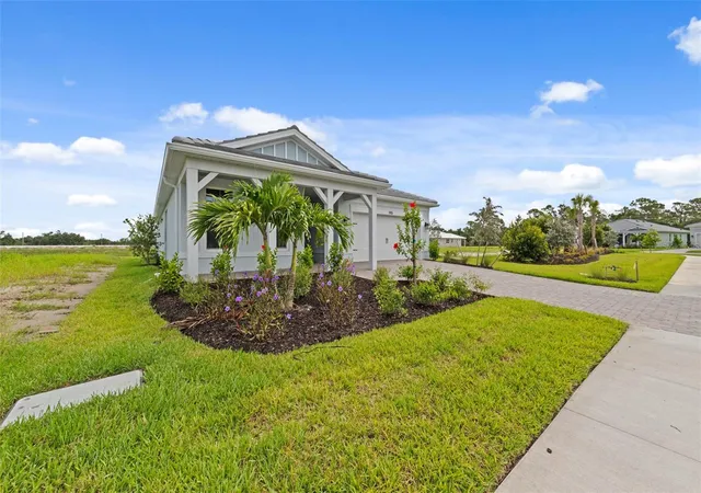 Photo 3 of Single family home for sale at 1951 Silver Shrs, Englewood, FL 34223 | MLS# TB8555034 | Listing updated on 2026-10-07