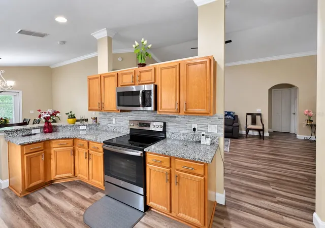 Photo 3 of Single family home for sale at 527 Dunoon St, Ocoee, FL 34761 | MLS# O6447346 | Listing updated on 2026-10-06