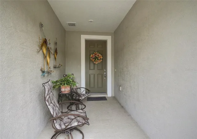 Photo 3 of Single family home for sale at 6382 Sw 97th Terrace Rd, Ocala, FL 34481 | MLS# OM733468 | Listing updated on 2026-10-07