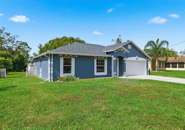 Photo 2 of Single family home for sale at 13393 Twin Lake Ave, Spring Hill, FL 34609 | MLS# TB8555044 | Listing updated on 2026-10-08