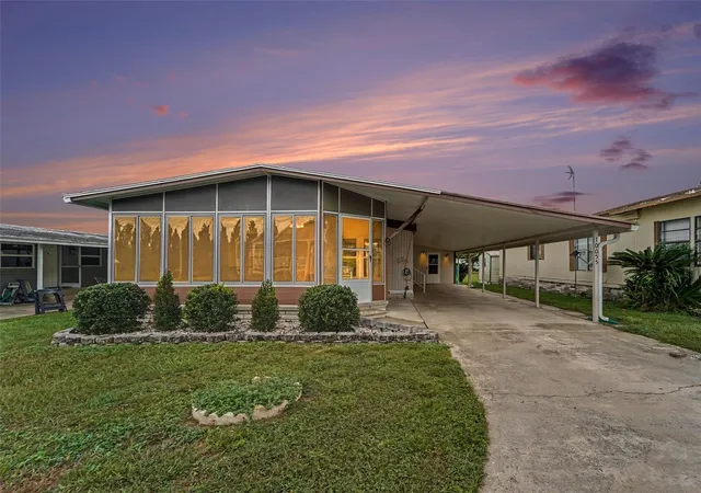 Manufactured home for sale at 10055 Collingwood Ave, DADE CITY, FL 33525 | MLS# TB8555054