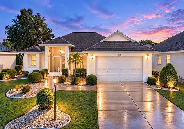 Photo 1 of Single family home for sale at 2035 Prestancia Ln, Sun City Center, FL 33573 | MLS# TB8555065 | Listing updated on 2026-10-09