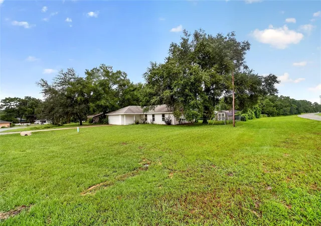 Photo 2 of Single family home for sale at 248 Bahia Cir, Ocala, FL 34472 | MLS# OM733476 | Listing updated on 2026-10-09