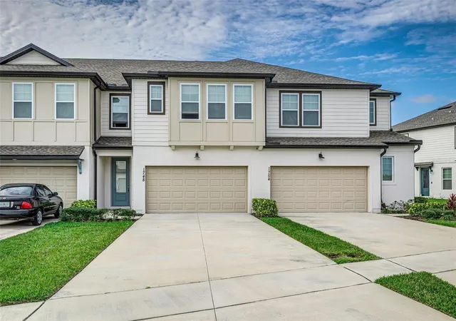 Photo 2 of Townhouse for sale at 1748 Sanibel Dr, Davenport, FL 33896 | MLS# L4965560 | Listing updated on 2026-10-06
