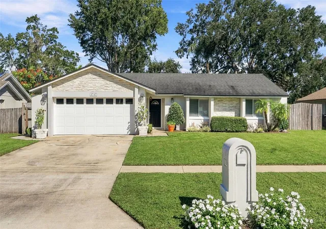 Photo 1 of Single family home for sale at (Undisclosed), Belle Isle, FL 32809 | MLS# O6447364 | Listing updated on 2026-10-24