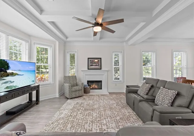Photo 4 of Townhouse for sale at 480 Gilman Pl N, Saint Petersburg, FL 33716 | MLS# TB8555080 | Listing updated on 2026-10-06
