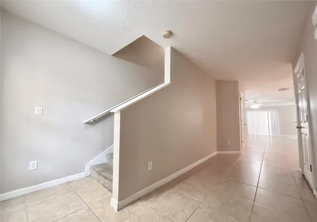 Photo 3 of Townhouse for sale at 3820 Silverbell Loop, Oviedo, FL 32765 | MLS# O6447370 | Listing updated on 2026-10-07