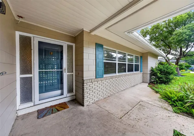 Photo 1 of Single family home for sale at 2332 Sherbrooke Rd, Winter Park, FL 32792 | MLS# O6447371 | Listing updated on 2026-10-09