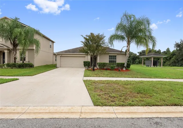 Photo 2 of Single family home for sale at 3414 Kearsney Abbey Cir, Dover, FL 33527 | MLS# TB8555086 | Listing updated on 2026-10-09