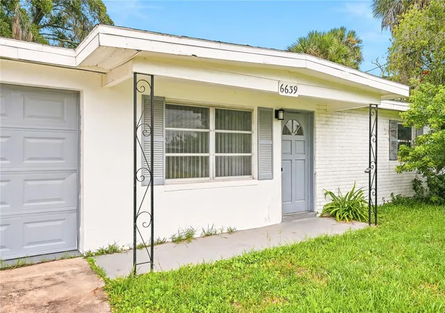 Photo 1 of Single family home for sale at 6639 Sandra Dr, Port Richey, FL 34668 | MLS# TB8555088 | Listing updated on 2026-10-06
