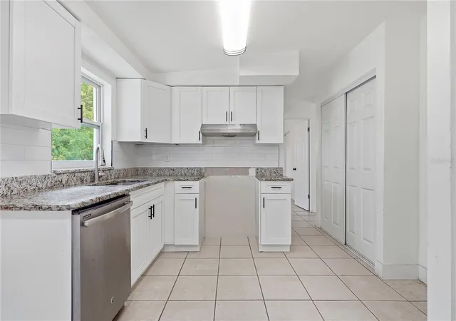 Photo 4 of Single family home for sale at 6639 Sandra Dr, Port Richey, FL 34668 | MLS# TB8555088 | Listing updated on 2026-10-06
