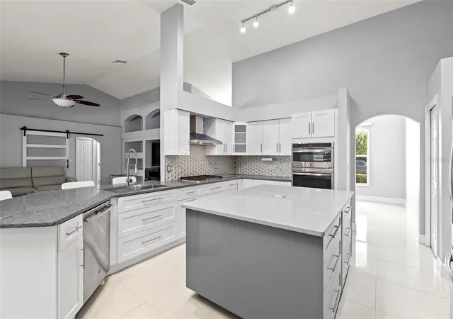 Photo 4 of Single family home for sale at 120 Rachel Lin Ln, Saint Cloud, FL 34771 | MLS# S5158911 | Listing updated on 2026-10-24