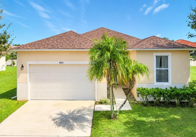 Photo 1 of Single family home for sale at 4882 Stone Acres Cir, Saint Cloud, FL 34771 | MLS# O6447379 | Listing updated on 2026-10-16