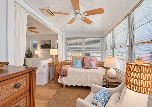 Photo 2 of Single family home for sale at 12 Lafayette St, Bradenton, FL 34208 | MLS# A4708541 | Listing updated on 2026-10-08