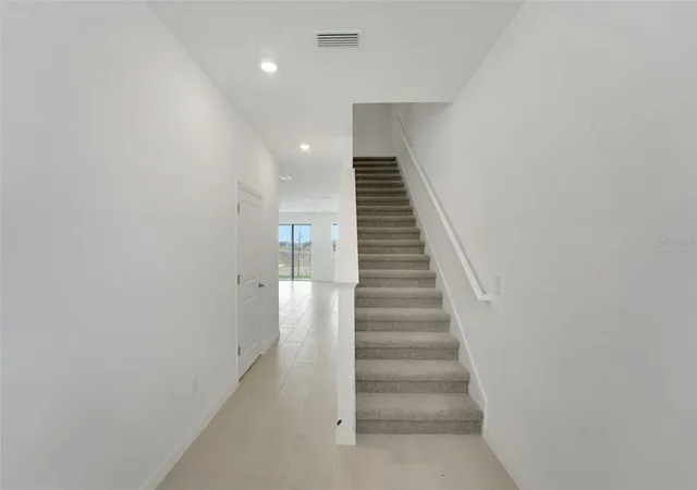 Photo 4 of Townhouse for sale at 31803 Kestrel Calling Dr, San Antonio, FL 33576 | MLS# G5118667 | Listing updated on 2026-10-06