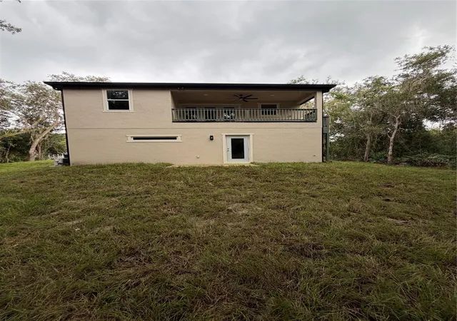 Photo 2 of Single family home for sale at 1784 Lake Harney Rd, Geneva, FL 32732 | MLS# O6447384 | Listing updated on 2026-10-26