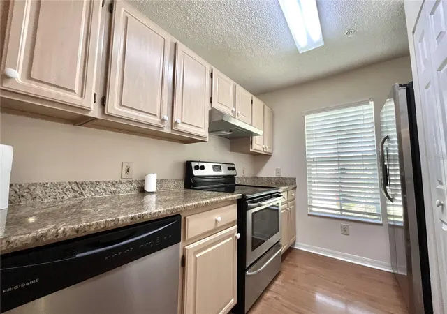 Photo 3 of Condo for sale at 1930 Summer Clb Dr #202, Oviedo, FL 32765 | MLS# O6447385 | Listing updated on 2026-10-07