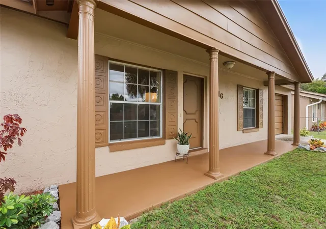 Photo 4 of Single family home for sale at 1016 Wolf Trl, Casselberry, FL 32707 | MLS# S5158915 | Listing updated on 2026-10-06