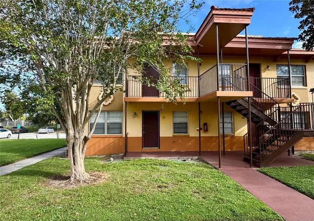 Condo for sale at 719 Wyman Ct #B, ORLANDO, FL 32809 | MLS# O6447391