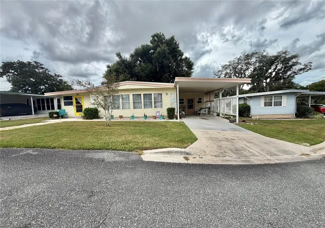 Photo 1 of Manufactured home for sale at 108 Mango Cvs, Leesburg, FL 34748 | MLS# G5118668 | Listing updated on 2026-10-08