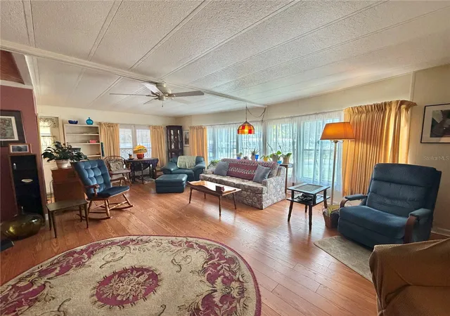 Photo 2 of Manufactured home for sale at 108 Mango Cvs, Leesburg, FL 34748 | MLS# G5118668 | Listing updated on 2026-10-08