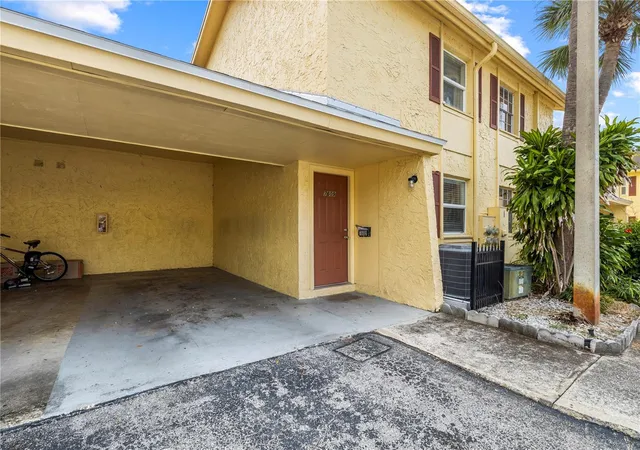 Photo 3 of Condo for sale at 7609 La Mesita Ct, Tampa, FL 33615 | MLS# TB8555105 | Listing updated on 2026-10-08
