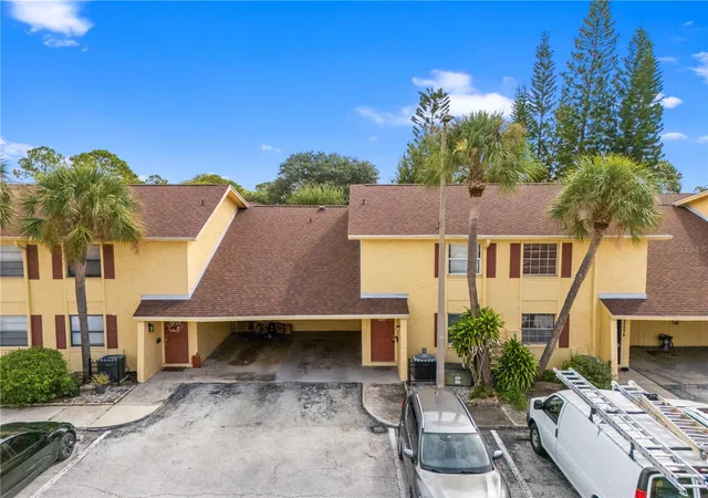 Photo 3 of Condo for sale at 7609 La Mesita Ct, Tampa, FL 33615 | MLS# TB8555105 | Listing updated on 2026-10-08