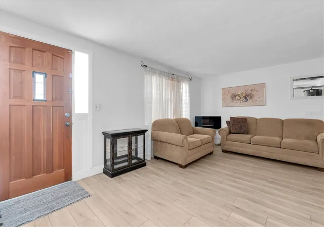 Photo 2 of Single family home for sale at 4223 Moog Rd, Holiday, FL 34691 | MLS# W7890101 | Listing updated on 2026-10-08