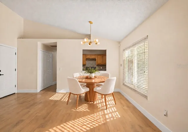 Photo 4 of Single family home for sale at 5449 Wood Xing St, Orlando, FL 32811 | MLS# O6447401 | Listing updated on 2026-10-06