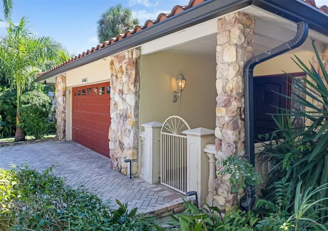 Photo 3 of Single family home for sale at 5456 Azure Way, Sarasota, FL 34242 | MLS# A4708552 | Listing updated on 2026-10-22