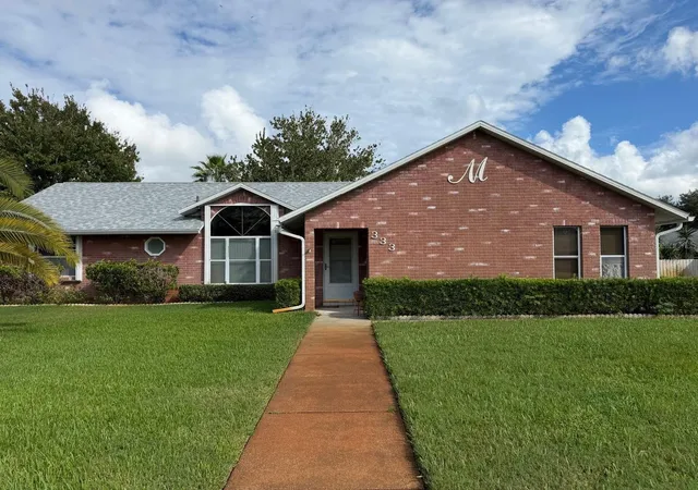 Photo 1 of Single family home for sale at 333 Pine Breeze Dr, Edgewater, FL 32141 | MLS# NS1089431 | Listing updated on 2026-10-06