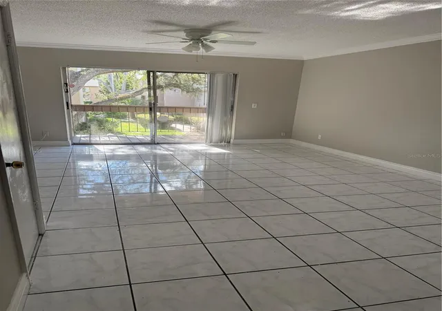 Listing Photo 4 - Condo for sale in building located at 7510 Needle Leaf Pl, TAMPA, FL 33617 - Unit #57