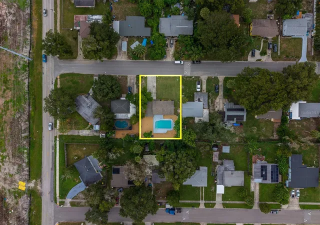 Photo 1 of Single family home for sale at 1309 Mary L Rd, Clearwater, FL 33755 | MLS# TB8555111 | Listing updated on 2026-10-10
