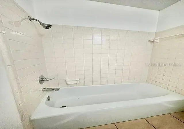 Photo 4 of Single family home for sale at 402 W Tever St, Plant City, FL 33563 | MLS# L4965562 | Listing updated on 2026-10-06