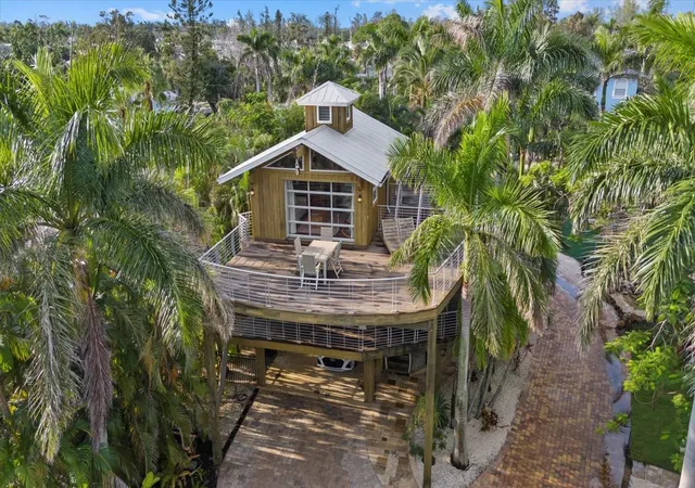 Photo 1 of Single family home for sale at 10216 46th Avenue W, Bradenton, FL 34210 | MLS# A4708557 | Listing updated on 2026-10-13