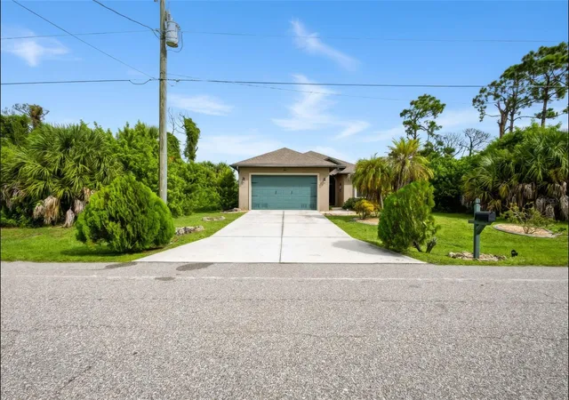 Photo 2 of Single family home for sale at 142 Yellow Pine Drive, Rotonda West, FL 33947 | MLS# TB8555119 | Listing updated on 2026-10-06
