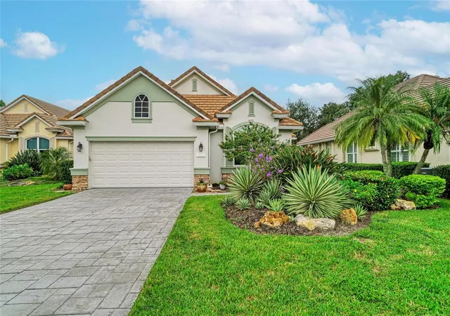 Photo 2 of Single family home for sale at 7816 Heritage Classic Ct, Lakewood Ranch, FL 34202 | MLS# A4708559 | Listing updated on 2026-10-10