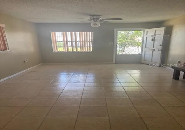Photo 2 of Single family home for sale at 10100 Tulip St N, Pinellas Park, FL 33782 | MLS# A4708560 | Listing updated on 2026-10-10