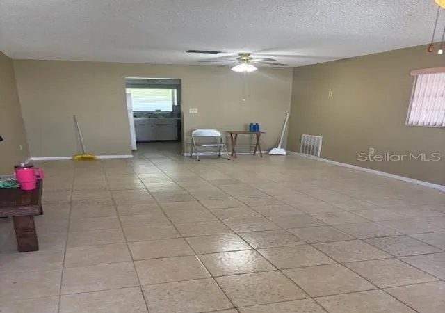 Photo 3 of Single family home for sale at 10100 Tulip St N, Pinellas Park, FL 33782 | MLS# A4708560 | Listing updated on 2026-10-10