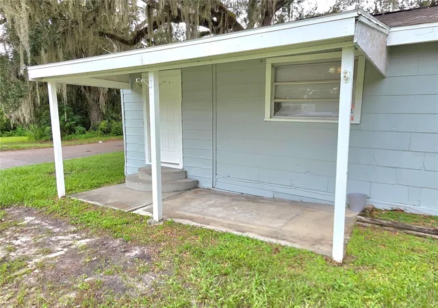 Photo 1 of Single family home for sale at 521 Smith & Union St Lots 53 54, Brooksville, FL 34601 | MLS# W7890104 | Listing updated on 2026-10-06