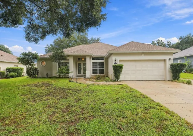 Photo 1 of Single family home for sale at 39914 Sunbeam Way, Lady Lake, FL 32159 | MLS# O6447413 | Listing updated on 2026-10-09