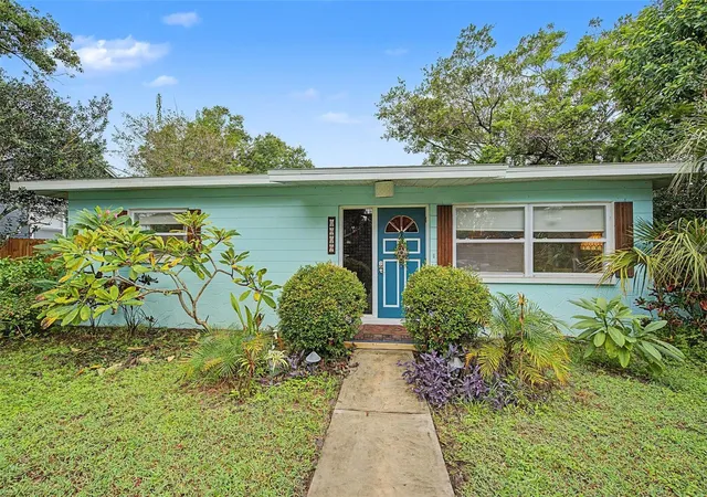 Photo 2 of Single family home for sale at 1619 53rd Street S, Gulfport, FL 33707 | MLS# TB8555130 | Listing updated on 2026-10-09