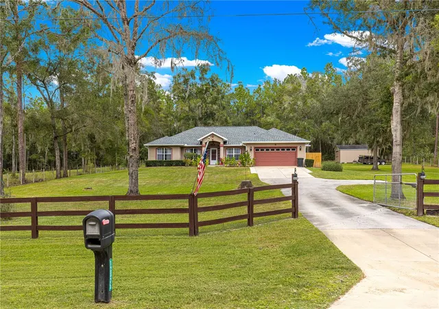 Photo 1 of Single family home for sale at 12825 Sw 47th Street Rd, Ocala, FL 34481 | MLS# OM733487 | Listing updated on 2026-10-06