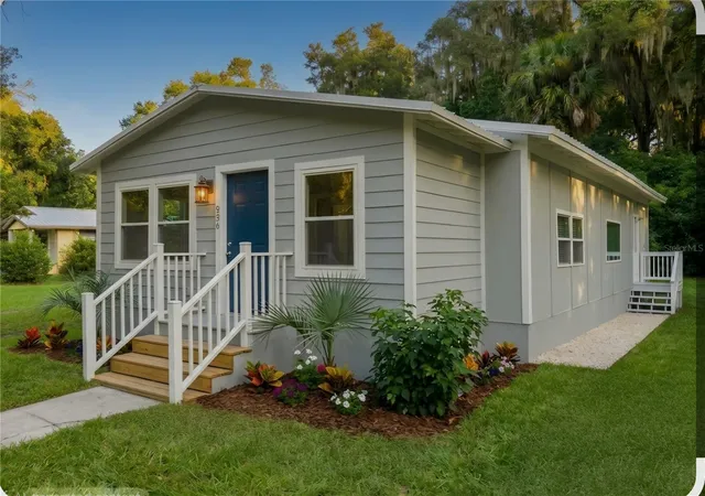 Photo 1 of Single family home for sale at 936 Lake Argenta Dr, Crescent City, FL 32112 | MLS# R4912107 | Listing updated on 2026-10-06