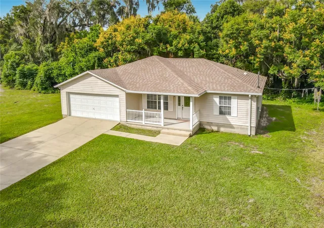Photo 1 of Single family home for sale at 411 Collins Ct, Orange City, FL 32763 | MLS# O6447432 | Listing updated on 2026-10-08