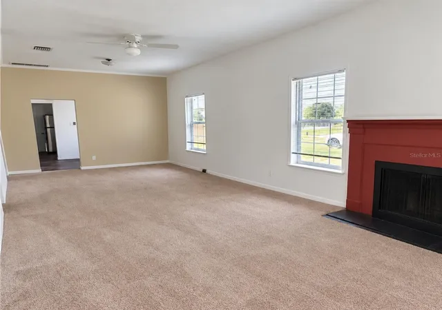 Photo 2 of Single family home for sale at 842 Avenue N SW, Winter Haven, FL 33880 | MLS# TB8555158 | Listing updated on 2026-10-06