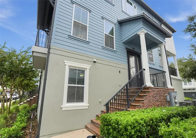 Photo 3 of Townhouse for sale at 885 Taramundi Dr, Oviedo, FL 32765 | MLS# O6447438 | Listing updated on 2026-10-07